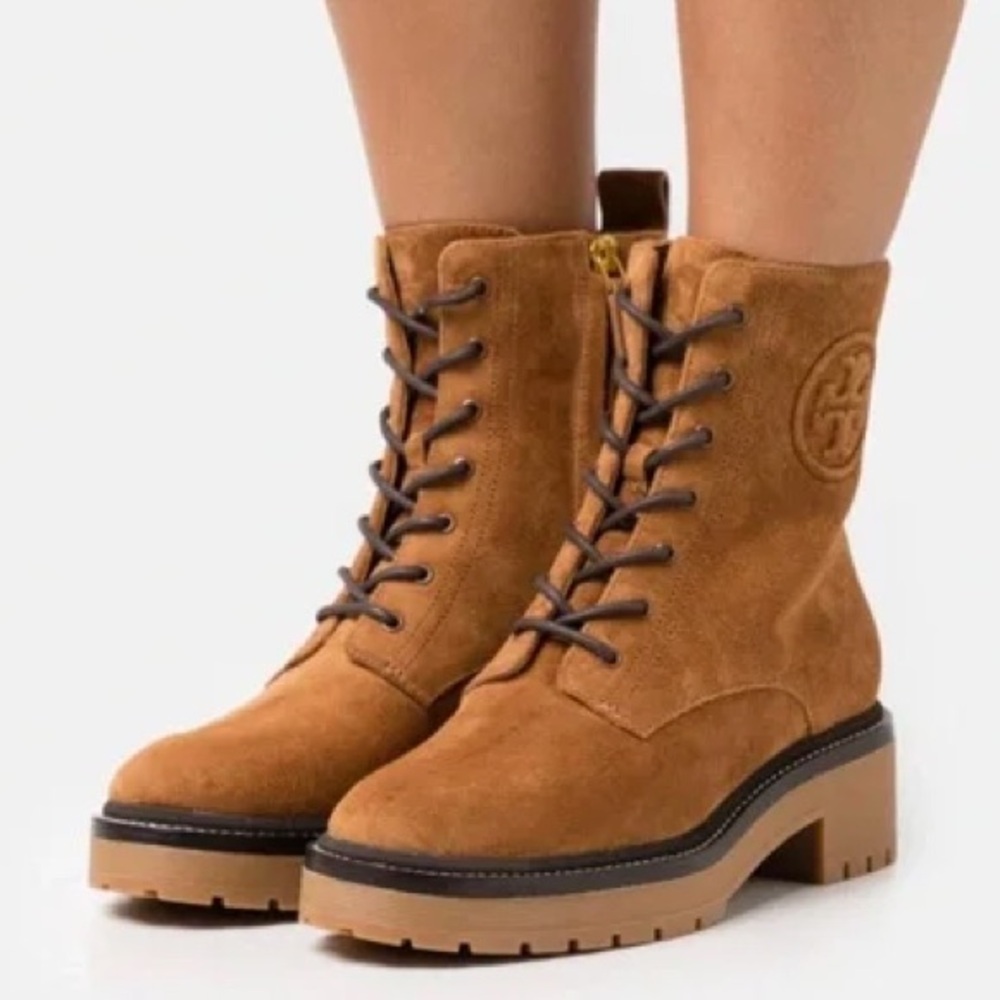 TORY BURCH
Miller boots